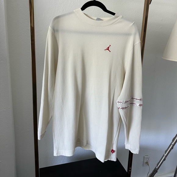 Vintage Air Jordan waffle knit long sleeve cream and red accents - Picture 6 of 8